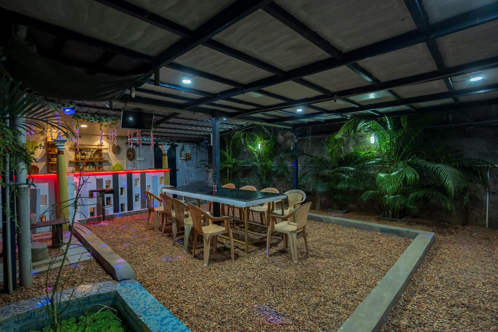 מלון אורוויל Ntr Garden מראה חיצוני תמונה