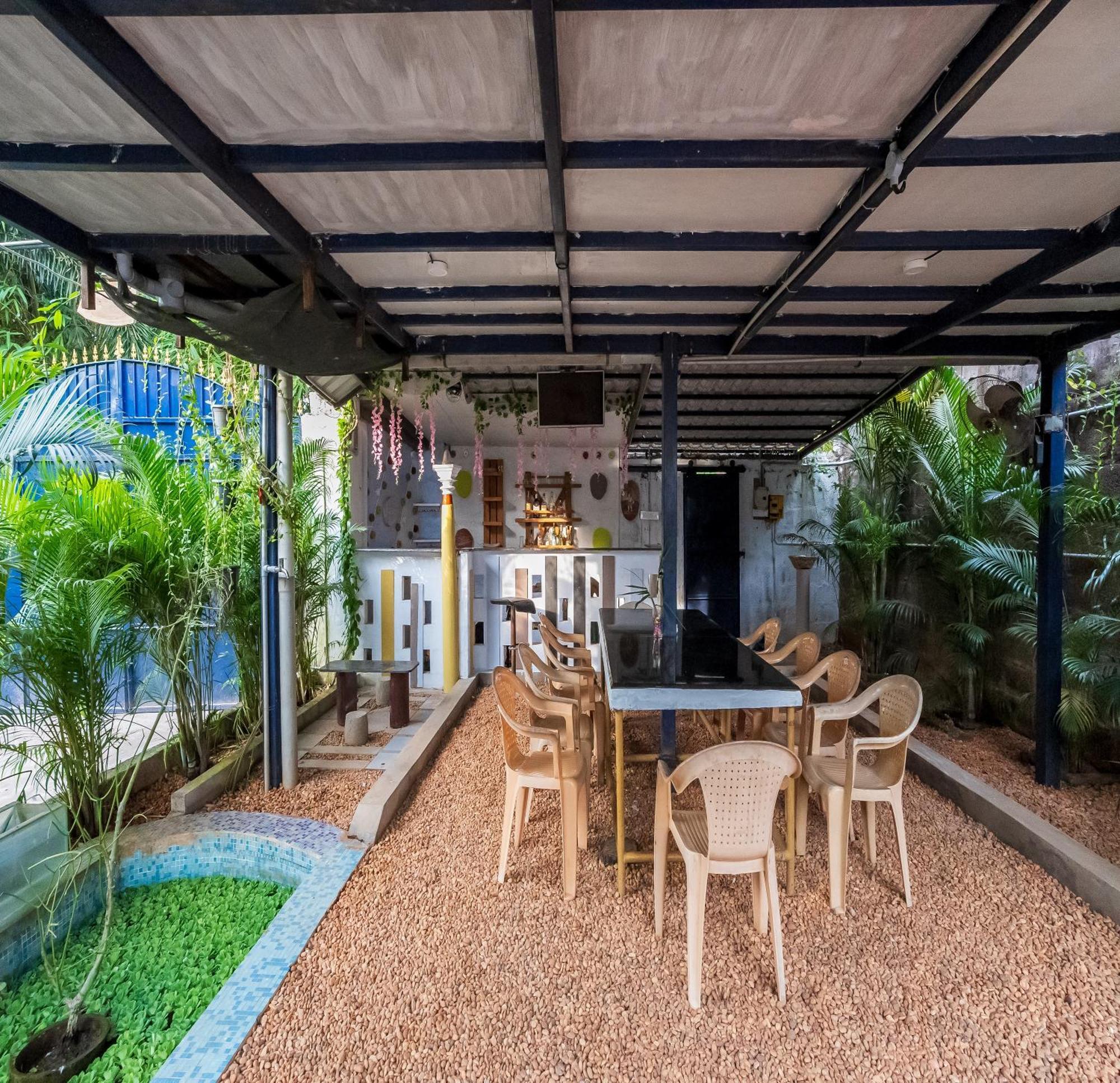 מלון אורוויל Ntr Garden מראה חיצוני תמונה